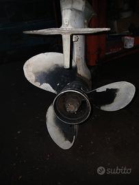 piede 40 cv johnson (737)