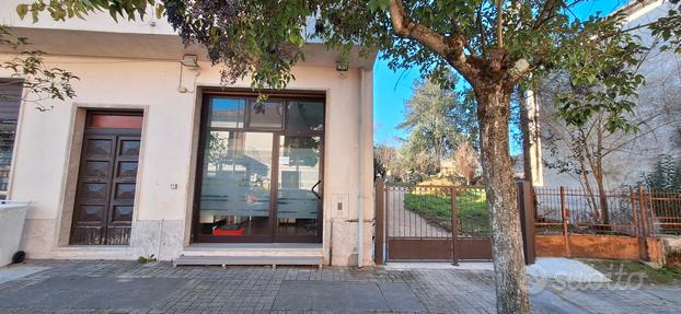 Coomerciale/Ufficio in San giorgio a Liri centro