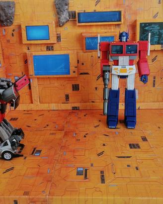 Diorama control center base autobots Transformers