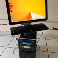 Computer fisso Hp 4gb RAM 500HD Windows 8.1 Pro