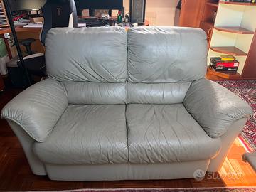 Nr 2 divani in pelle by NATUZZI