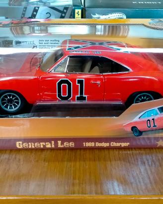 Autoworld General Lee 1/18