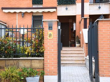 Splendida Villa a Schiera Colle degli Abeti Roma