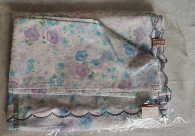Tovaglia Frette da 12 coperti stampa floreale 