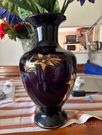 Vaso in ceramica blu scuro