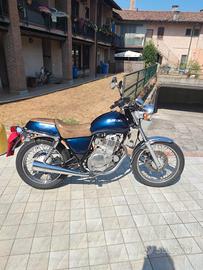 Suzuki Tux 2001