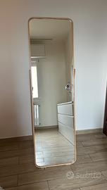 Specchio da terra Ikea IKORNNES