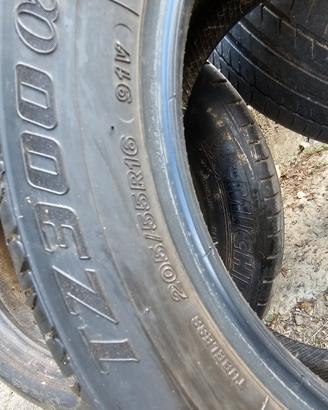 una gomma 205/55 r16 91V Firestone TZ 300 Alfa 