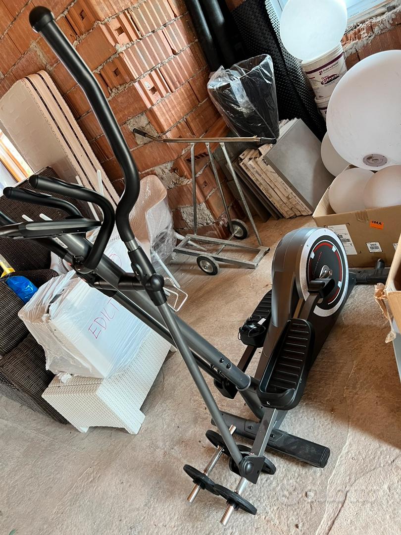 ellittica sports tech cx 640 Sports In vendita a Trento