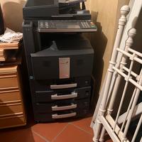 Stampante multifunzione Kyocera TASKalfa