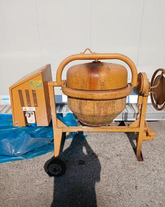betoniera 220v