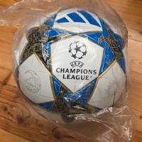 pallone calcio Adidas Champions League 2025