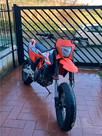 Ktm 690 smc - 2023