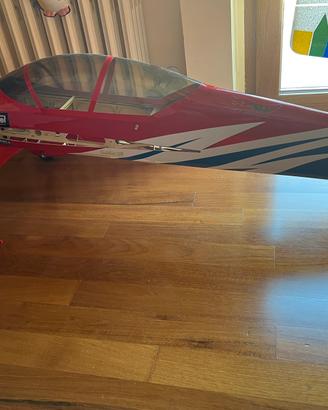 Aereo rc sukhoi sebart 1.50 mt