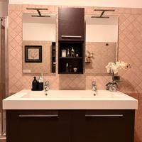 Mobile bagno artigianale moderno completo -