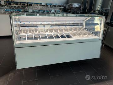 Vetrina marca orion 365