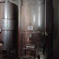 Serbatoio vino/Vinificatore 5200 lt