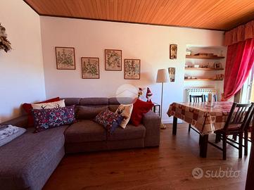 3 LOCALI A ROCCA DI MEZZO