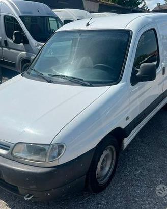 Furgone citroen berlingo doblo
