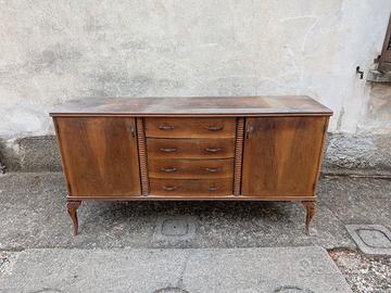 mobile vintage in legno