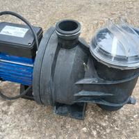 pompa piscina ricircolo