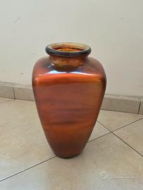 Vaso decorativo in vetro ambrato