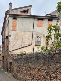 Parte di palazzo signorile