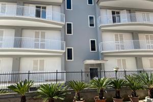 Casandrino - appartamenti con box