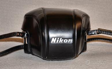 Nikon F custodia originale in pelle