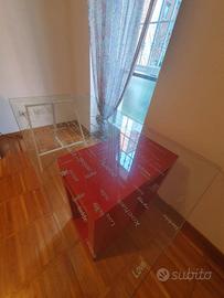 Scrivania in vetro - base rossa design moderno