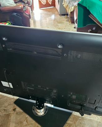 Televisore + carrello
