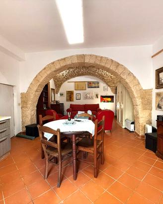 Via Turritana – Monolocale ristrutturato + taverna