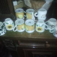tazze caffè e 2 tazze thermos