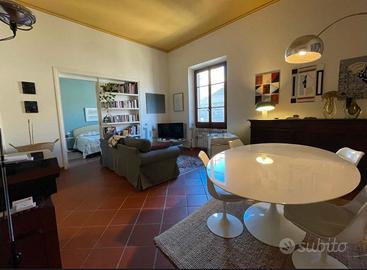 Santa croce - elegante bilocale - contratto 4+4