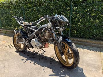 Pezzi Yamaha R125