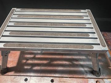 Gradino molto stabile ripieghevole