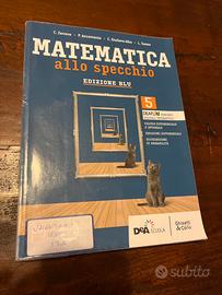 Libri scientifico-matematica allo specchio