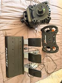 Fanatec dd pro volante gt3 mclaren  pedaliera ps5
