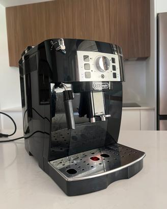 De’Longhi Magnifica S