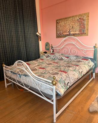 Letto Matrimoniale in Ferro Battuto Bianco + Rete