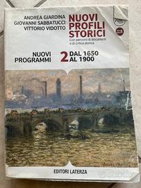 Libro storia “Nuovi profili storici” 2