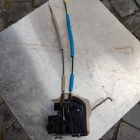 Serratura porta post destra  Kia picanto Hyundai 