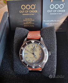 Out of order green diver