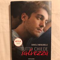 Tutto chiede salvezza Libro