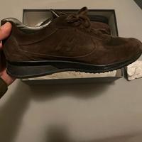 Hogan scarpe uomo scamosciate