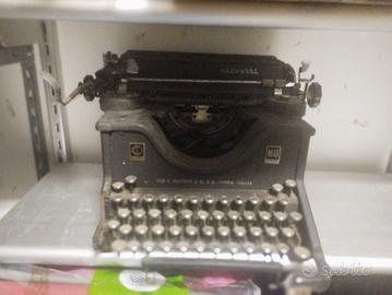 macchina da scrivere 