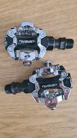 Pedali clipless MTB