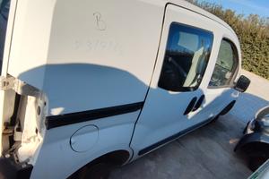 Sportelli destri Peugeot bipper 2010