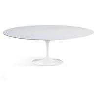 Riedizione del tavolo ovale Tulip