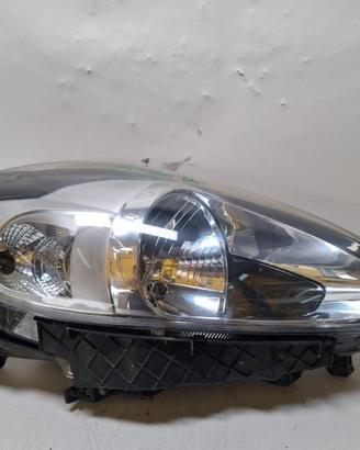 086611162R FANALE ANTERIORE DEPO DX FIAT PUNTO EVO